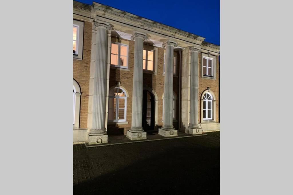 Old Park Villa テルフォード エクステリア 写真