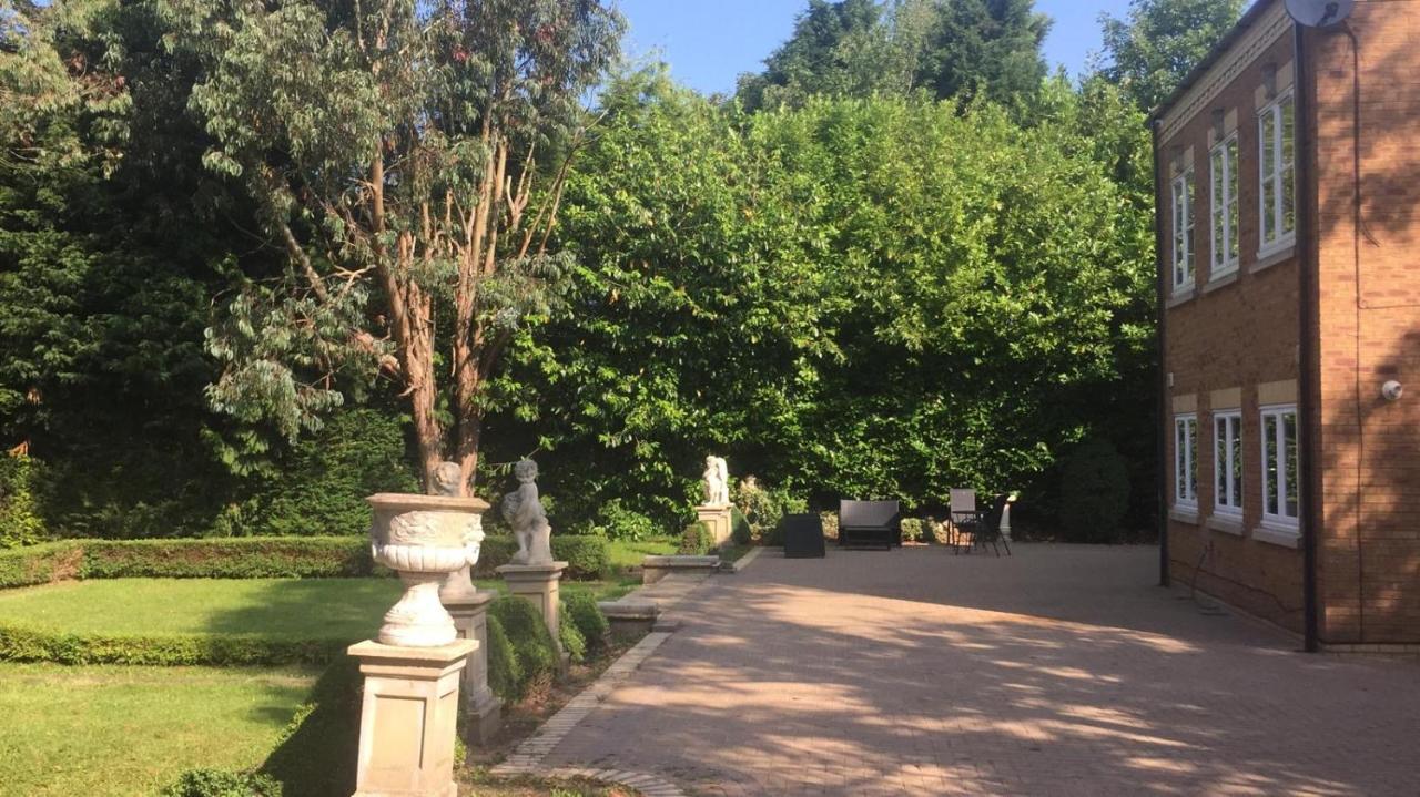 Old Park Villa テルフォード エクステリア 写真